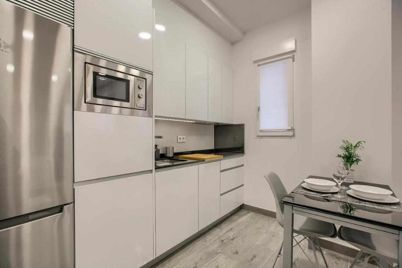 Rina Madrid Apartamento1 Экстерьер фото