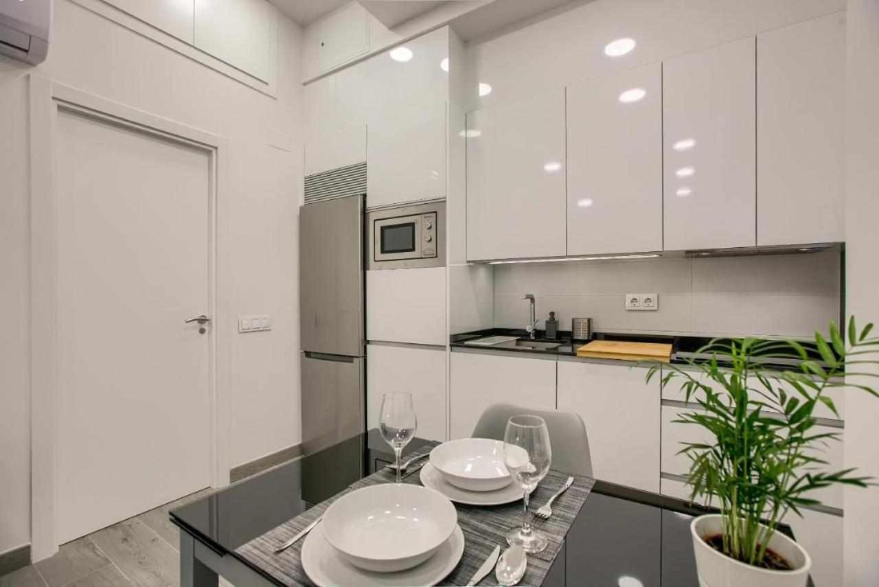 Rina Madrid Apartamento1 Экстерьер фото
